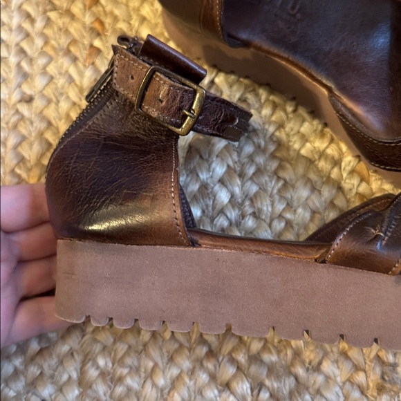 Bed Stu 7.5 Brown Leather Ankle Strap Platform Sandal Shos - Picture 4 of 7
